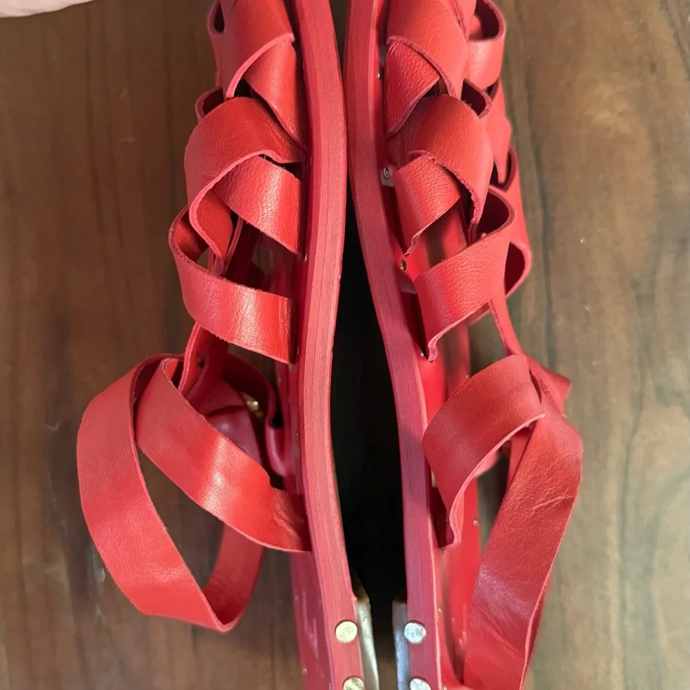 beek Red Leather Sandals size 8 - Picture 3 of 6